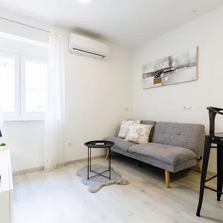 2Sis 2 Apartments Zadar Exterior photo