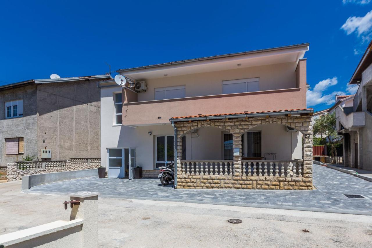 Appartement 2sis 2 Zadar